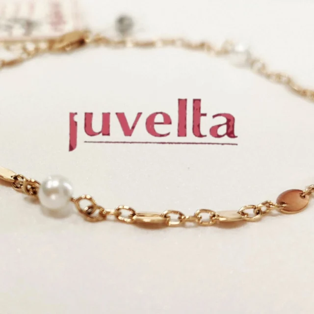 Auksinė apyrankė su perlais - nesanstati klasika ✨️

Tai populiarus pasirinkimas vestuvėms, jubiliejams ar ieškant išskirtinės dovanos Jai ✨️
.
.
.
#juvelta #auksas #juvelyrika #dovana #birzai